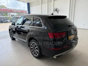 Audi Q7 2017