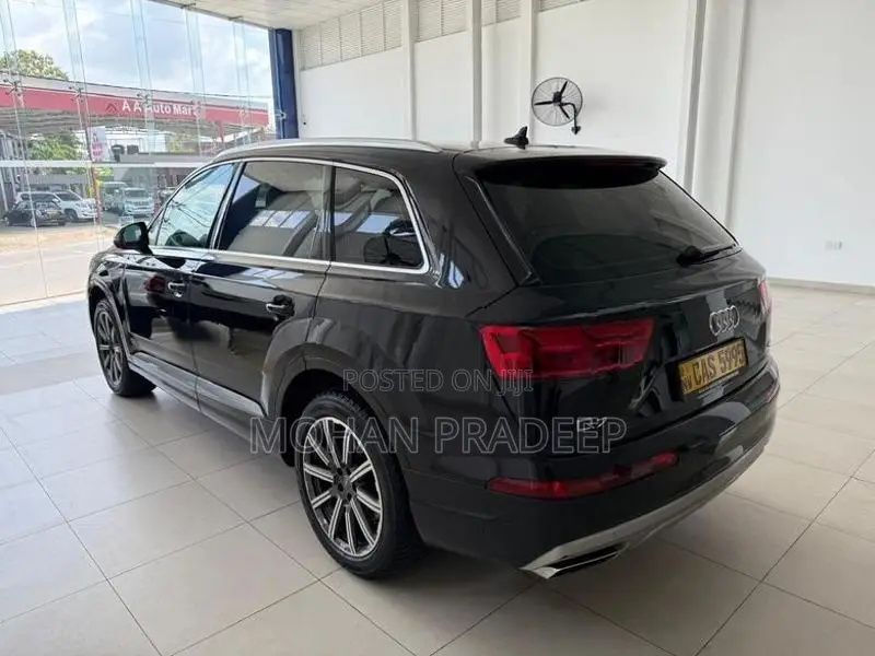 Audi Q7 2017
