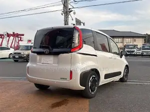 Toyota Sienta Hybrid Z (7-Seater) 2026