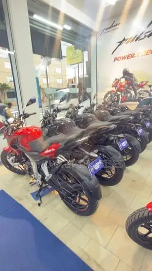 Bajaj Pulsar N160 Premium 2026