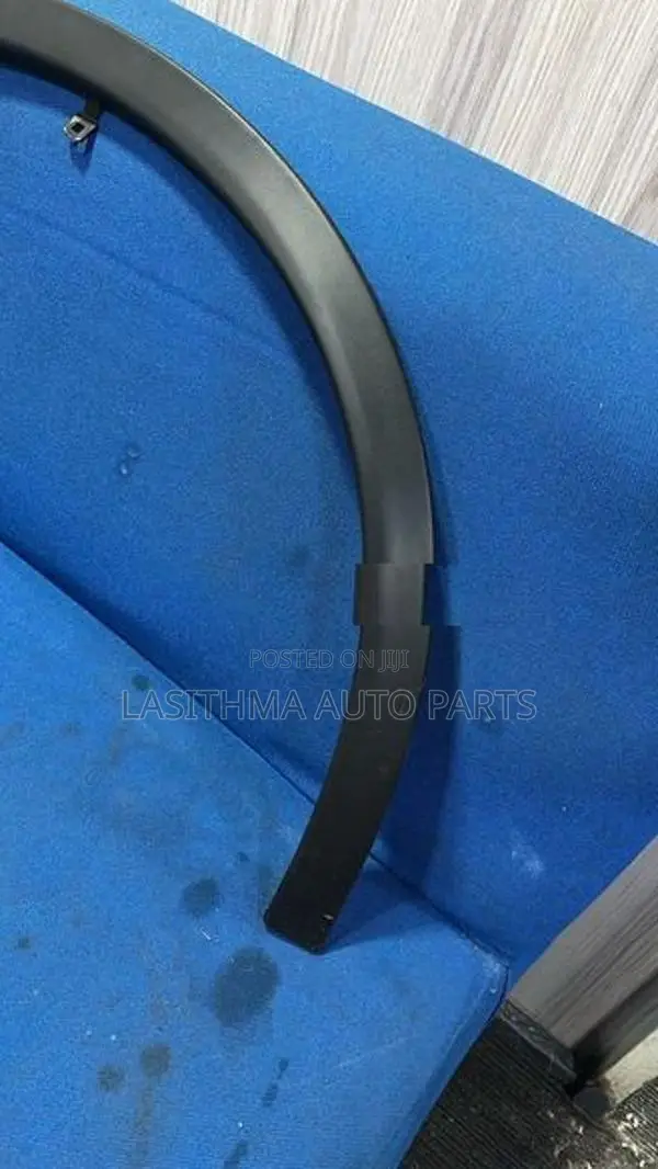 X - Trail Front Wheelarch