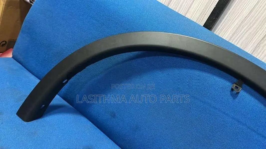 X - Trail Front Wheelarch