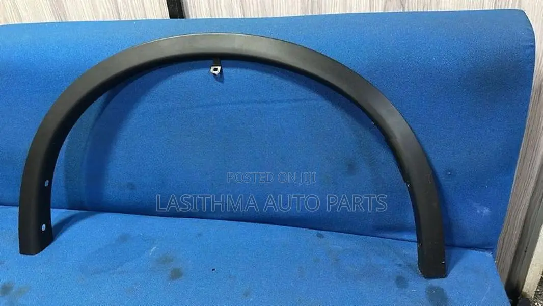 X - Trail Front Wheelarch