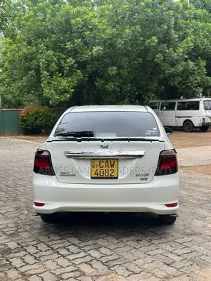Toyota Axio WXB 2017