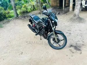 Hero Hunk 150R 2015