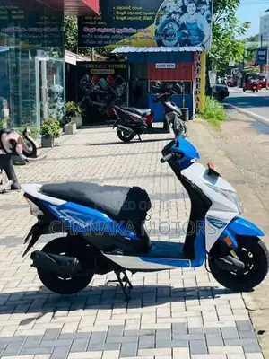 Honda Dio 2017