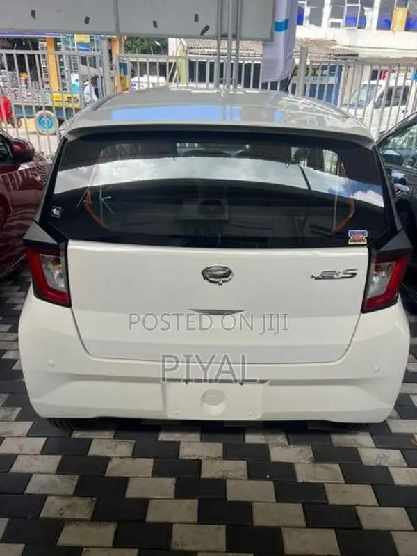 Daihatsu Mira L Grade 2024