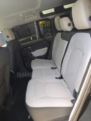 Land Rover Range 110 2024