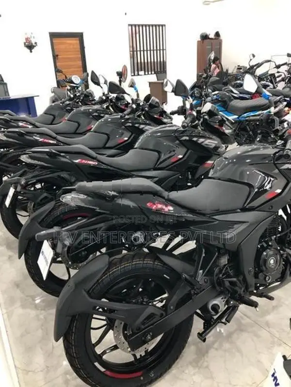Bajaj Pulsar N160 Premium 2026