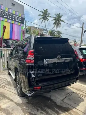 Toyota Land Cruiser Prado 150 2023