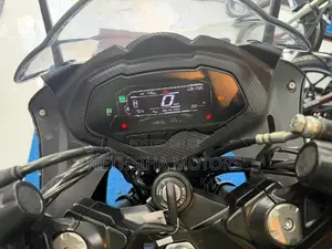 Bajaj Pulsar RS200 EFI 2026