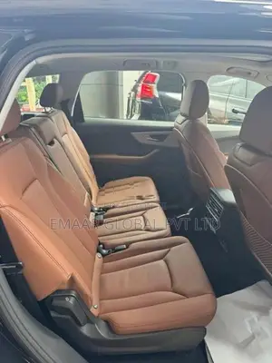 Audi Q7 2025