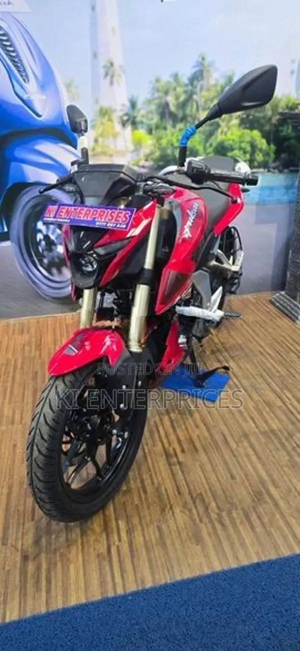 Bajaj Pulsar N160 Premium 2026