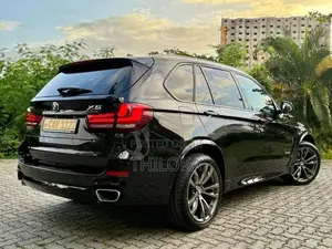 BMW X5 M Sport Individual 2017