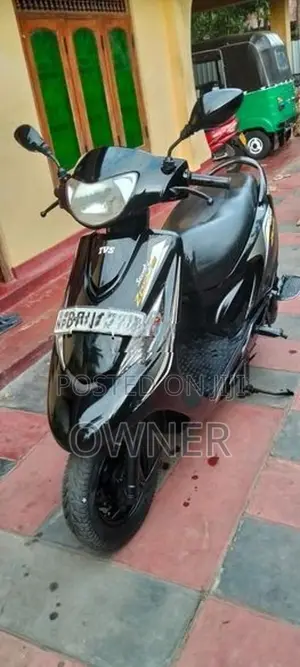 TVS Scooty Zest 2015