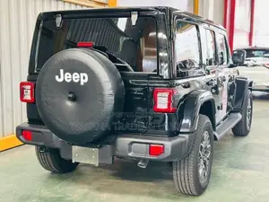 Jeep Wrangler Sahara 2025