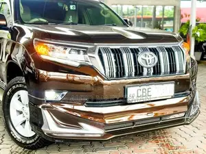 Toyota Land Cruiser Prado TX 2017
