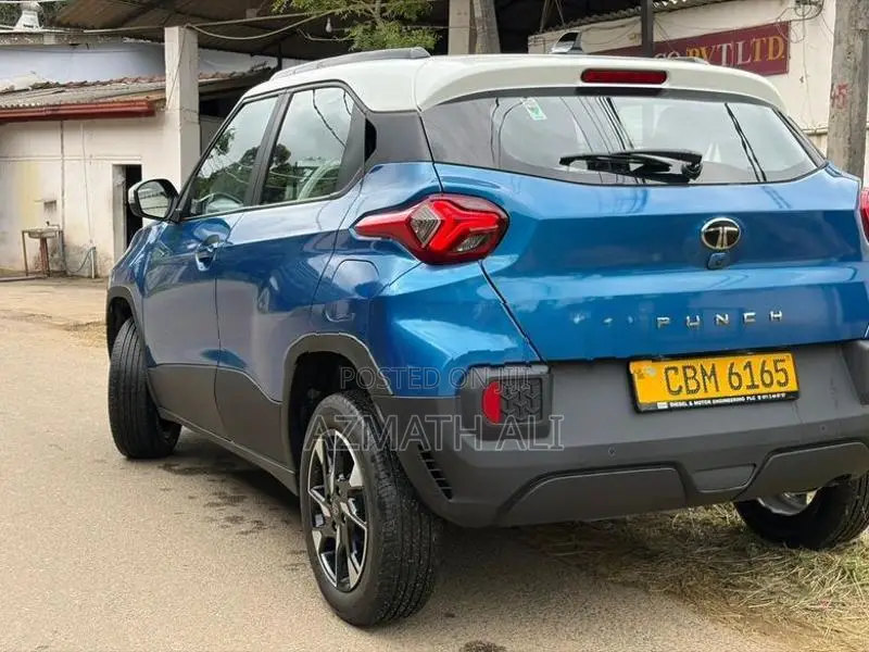 Tata Punch S Plus 2025