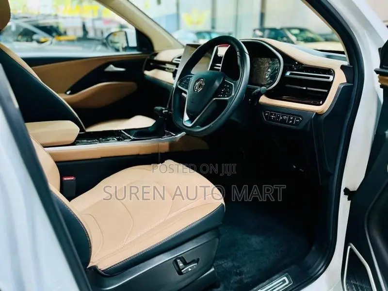 MG Hector Plus Savvy Pro 7 Seater 2026
