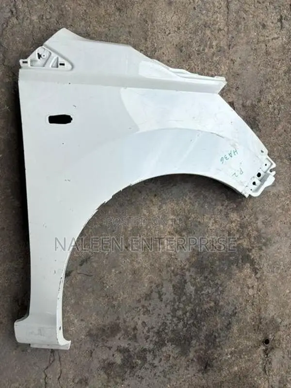 Daihatsu Mira LA350 Right Side Fender