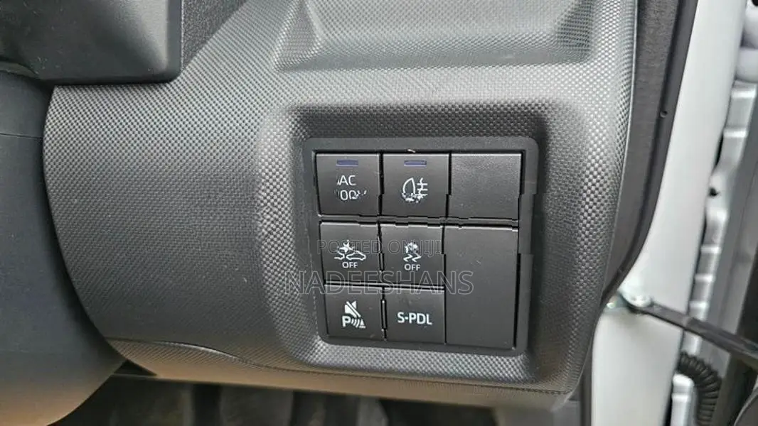 Toyota Raize Z HYBRID 2026