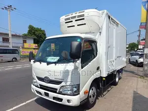Isuzu Elf 10.5 AUTO MIN30 2016
