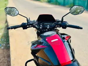 Honda X-Blade 2020