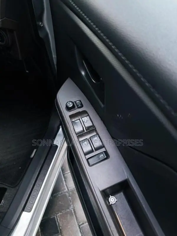 Toyota Roomy X Grade 2023