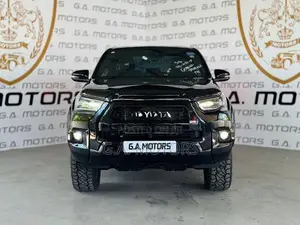 Toyota Hilux 2024