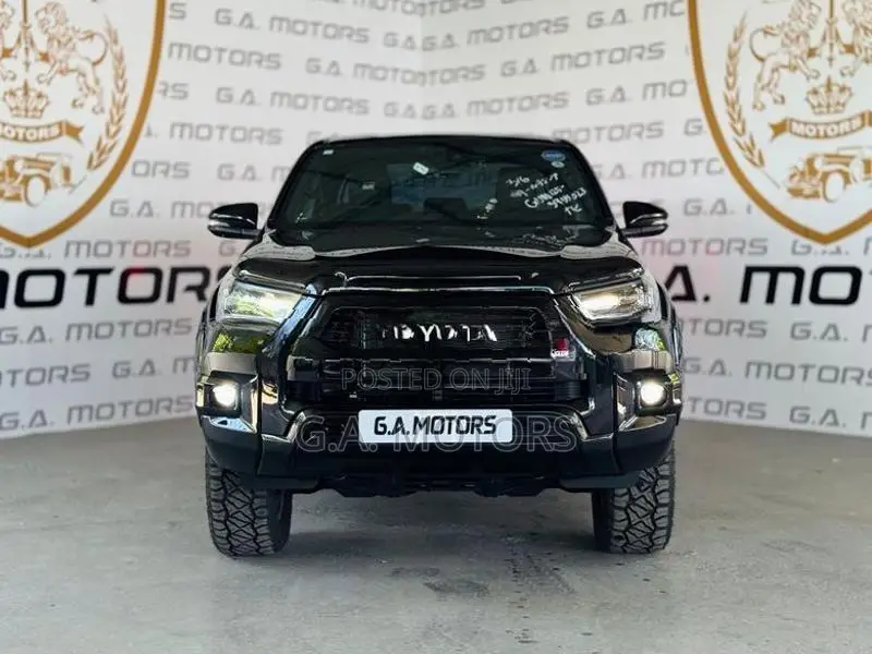Toyota Hilux 2024