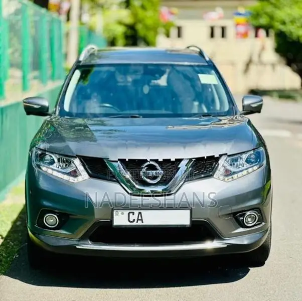 Nissan X-Trail 4WD HYBRID 2015