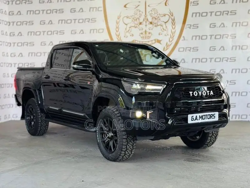 Toyota Hilux 2024