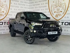 Toyota Hilux 2024