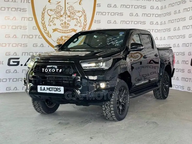 Toyota Hilux 2024