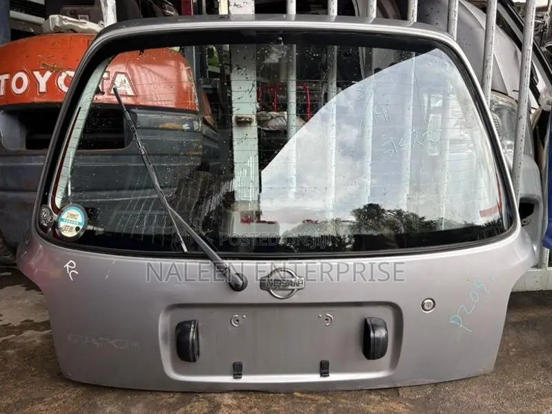 Nissan March K11 Dicky Door