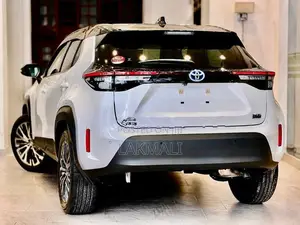Toyota Yaris Cross Z Two-Tone 2023