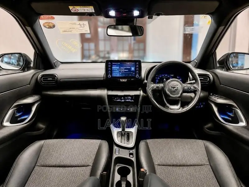 Toyota Yaris Cross Z Two-Tone 2023