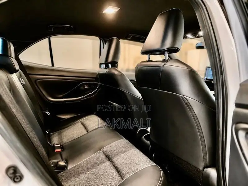 Toyota Yaris Cross Z Two-Tone 2023