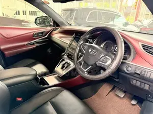 Toyota Harrier PROGRESS METAL Pack 2017