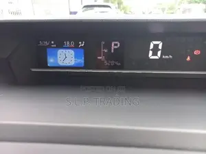 Daihatsu Tanto Single Power Door 2023