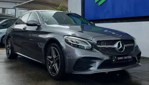 Mercedes Benz C200 AMG 2019