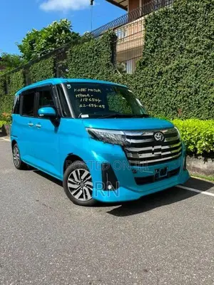 Toyota Roomy Custom G 2025
