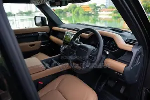 Land Rover Defender HSE X-Dynamic UK 2026