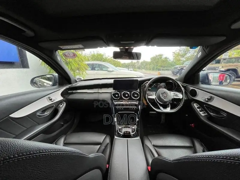 Mercedes Benz C200 AMG 2019