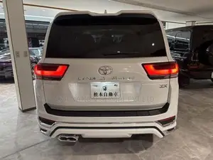 Toyota Land Cruiser 300 ZX Diesel 2026
