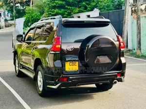 Toyota Land Cruiser Prado VX Diesel 2017
