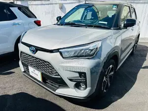 Toyota Raize Z Apple car player 2026