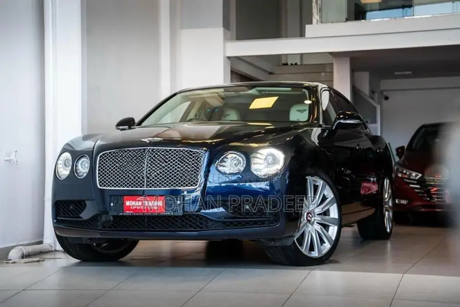 Bentley Flying Spur V8s 2018