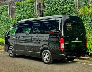 Toyota HIACE KDH GDH 223 GL 2025