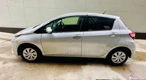 Toyota Vitz KSP130 SAFETY 2017